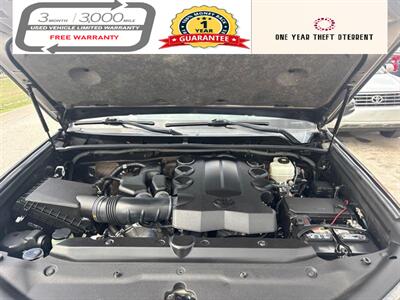 2020 Toyota 4Runner SR5 Premium 4x4   - Photo 14 - Wylie, TX 75098
