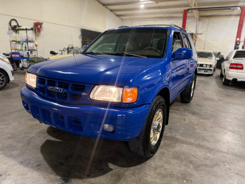 2001 Isuzu Rodeo S   - Photo 1 - Wylie, TX 75098