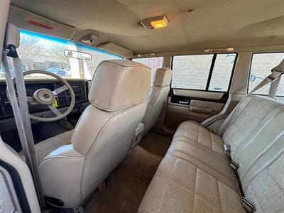 1993 Jeep Cherokee Country LOW MILES 4X4   - Photo 17 - Wylie, TX 75098