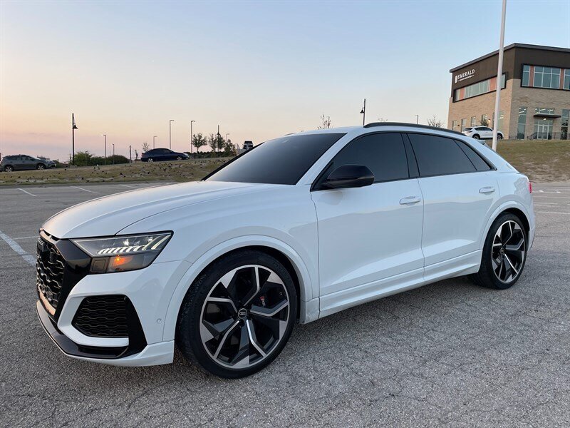 2022 Audi RS Q8 4.0T quattro  