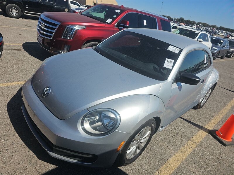 2013 Volkswagen Beetle 2.5L Entry PZEV   - Photo 1 - Wylie, TX 75098