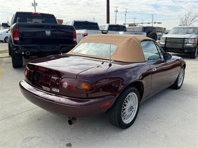 1995 Mazda MX-5 Miata M-Edition 1 OF 3500   - Photo 19 - Wylie, TX 75098
