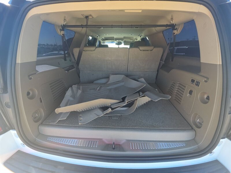 2019 GMC Yukon XL SLT   - Photo 1 - Wylie, TX 75098