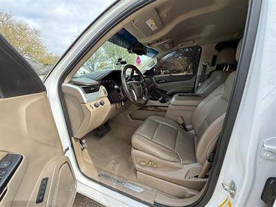 2019 GMC Yukon XL SLT 4X4 LIFTED - Photo 9 - Wylie, TX 75098