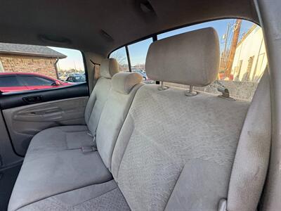 2005 Toyota Tacoma PreRunner V6   - Photo 19 - Wylie, TX 75098