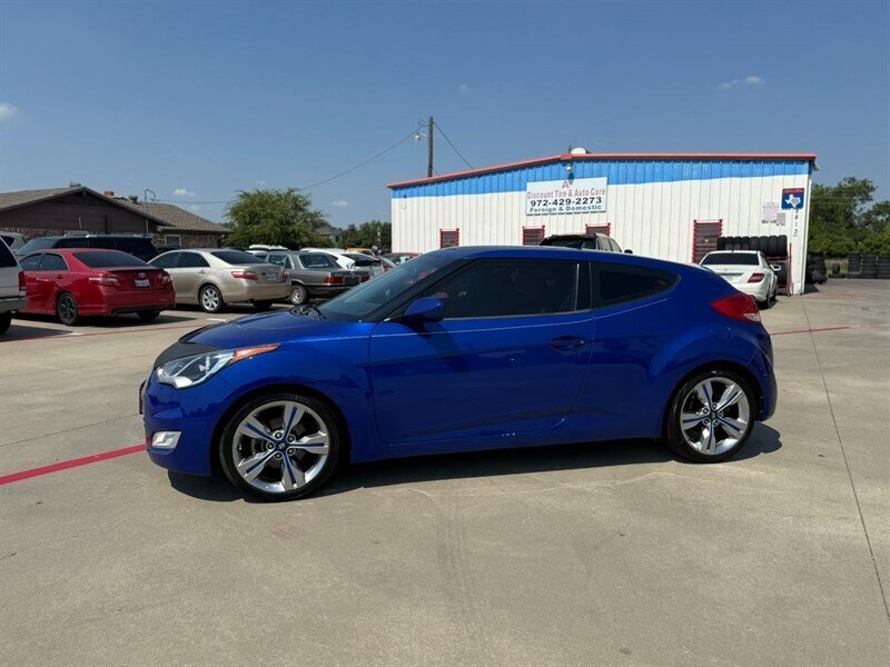2013 Hyundai Veloster Base