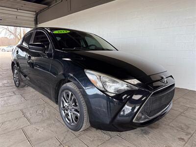 2019 Toyota Yaris LE   - Photo 1 - Newark, IL 60541