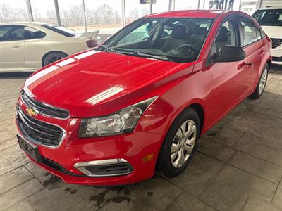 2015 Chevrolet Cruze LS Auto   - Photo 4 - Newark, IL 60541