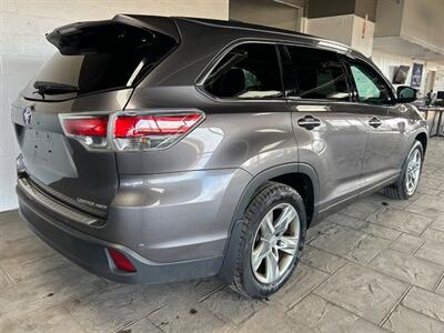 2014 Toyota Highlander Limited   - Photo 3 - Newark, IL 60541