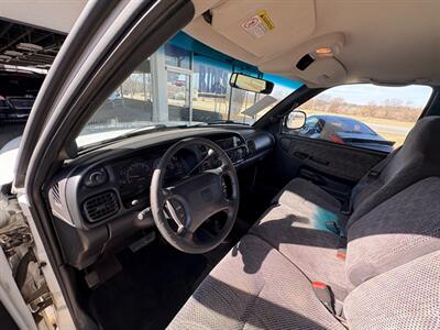 1998 Dodge Ram 1500 ST   - Photo 6 - Newark, IL 60541