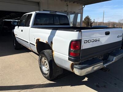 1998 Dodge Ram 1500 ST   - Photo 3 - Newark, IL 60541