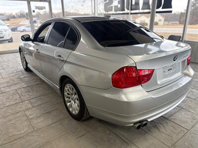 2009 BMW 328i   - Photo 4 - Newark, IL 60541