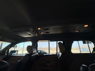2013 Nissan Armada Platinum   - Photo 9 - Newark, IL 60541
