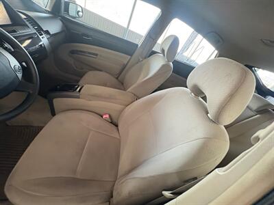 2004 Toyota Prius   - Photo 6 - Newark, IL 60541