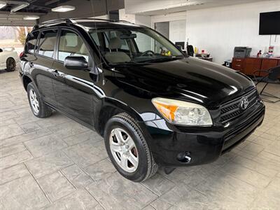 2007 Toyota RAV4   - Photo 4 - Newark, IL 60541