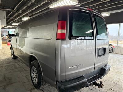 2011 Chevrolet Express 1500   - Photo 6 - Newark, IL 60541