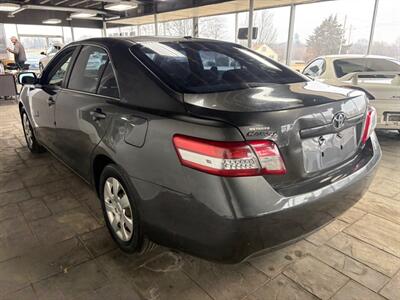 2010 Toyota Camry LE - Photo 3 - Newark, IL 60541