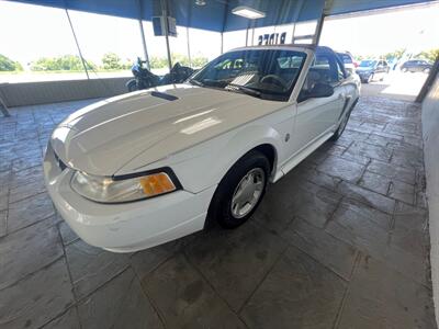 1999 Ford Mustang   - Photo 4 - Newark, IL 60541