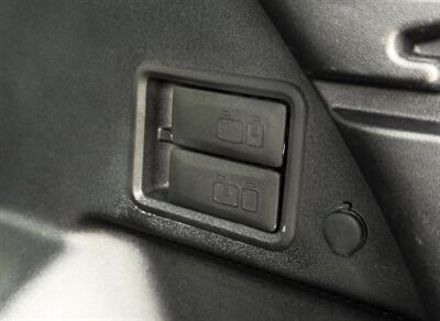 2018 Chevrolet Equinox LT   - Photo 52 - Winston Salem, NC 27106