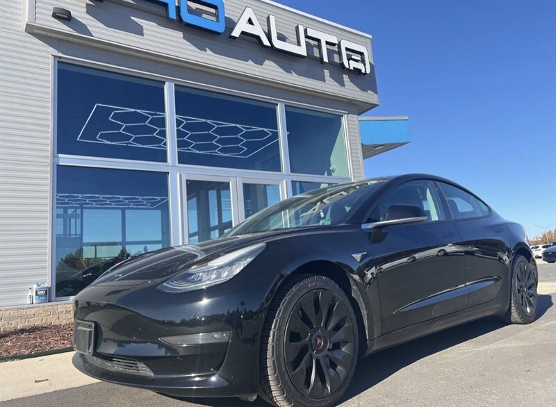 2020 Tesla Model 3 Standard Range Plus   - Photo 1 - Winston Salem, NC 27106