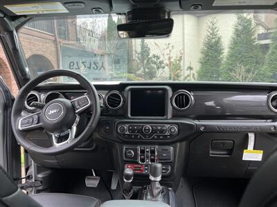 2022 Jeep Wrangler Unlimited Rubicon 392 - Photo 19 - Winston Salem, NC 27106