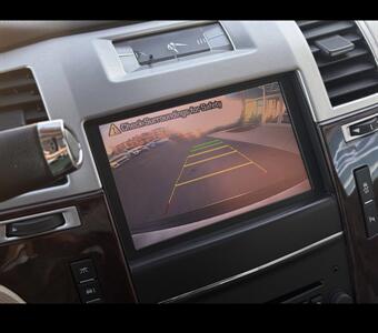 2014 Cadillac Escalade ESV Luxury   - Photo 38 - Winston Salem, NC 27106