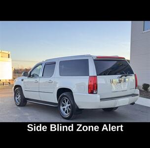 2014 Cadillac Escalade ESV Luxury   - Photo 11 - Winston Salem, NC 27106