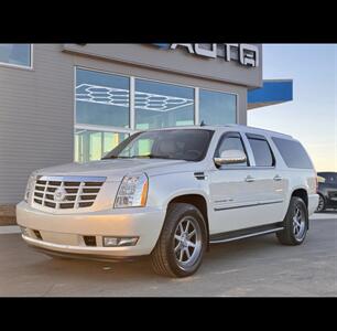 2014 Cadillac Escalade ESV Luxury   - Photo 14 - Winston Salem, NC 27106