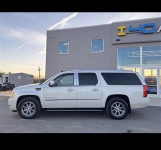 2014 Cadillac Escalade ESV Luxury   - Photo 12 - Winston Salem, NC 27106
