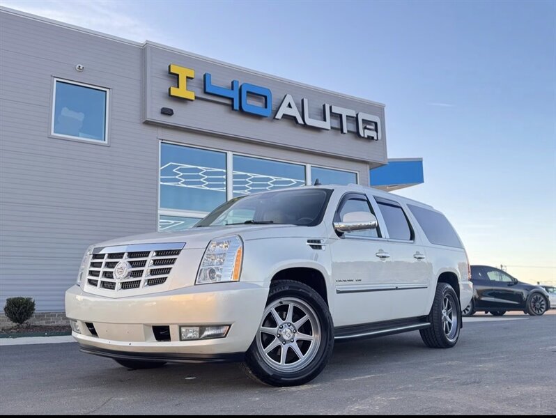 2014 Cadillac Escalade ESV Luxury  