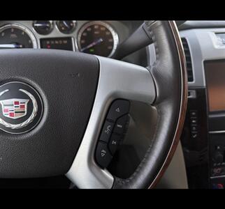 2014 Cadillac Escalade ESV Luxury   - Photo 40 - Winston Salem, NC 27106