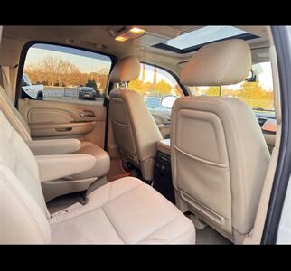 2014 Cadillac Escalade ESV Luxury   - Photo 23 - Winston Salem, NC 27106