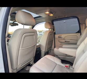 2014 Cadillac Escalade ESV Luxury   - Photo 21 - Winston Salem, NC 27106