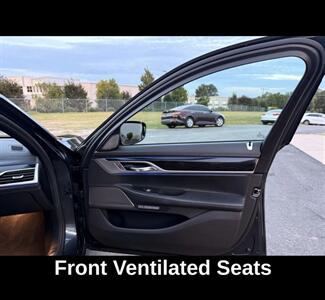 2018 BMW 750i xDrive - Photo 25 - Winston Salem, NC 27106