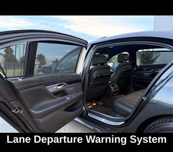 2018 BMW 750i xDrive - Photo 13 - Winston Salem, NC 27106