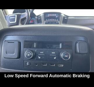 2018 GMC Yukon XL Denali   - Photo 30 - Winston Salem, NC 27106