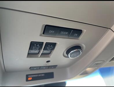 2018 GMC Yukon XL Denali   - Photo 41 - Winston Salem, NC 27106