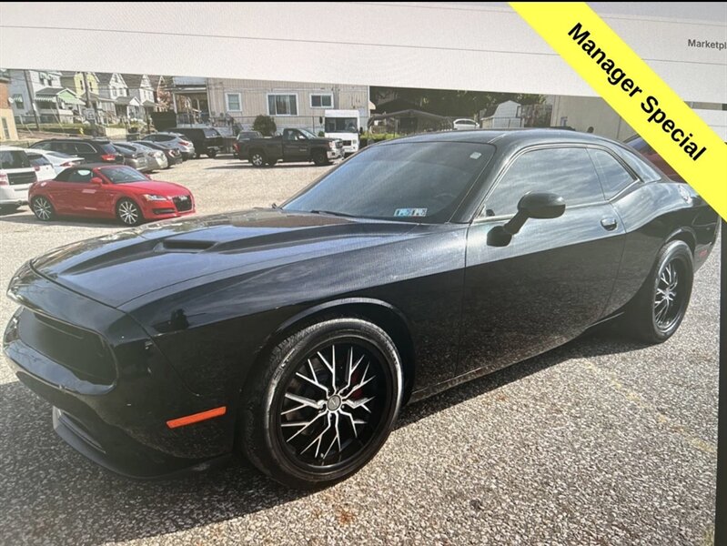 2017 Dodge Challenger R/T   - Photo 1 - Winston Salem, NC 27106