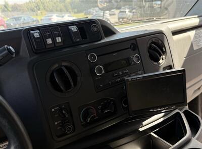 2009 Ford E-450 SD   - Photo 15 - Winston Salem, NC 27106