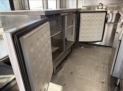 2009 Ford E-450 SD   - Photo 30 - Winston Salem, NC 27106