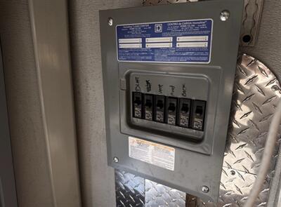 2009 Ford E-450 SD   - Photo 40 - Winston Salem, NC 27106