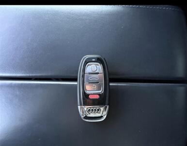 2017 Audi S8 plus 4.0T quattro   - Photo 44 - Winston Salem, NC 27106