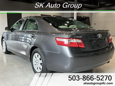 2009 Toyota Camry XLE - Photo 5 - Portland, OR 97214