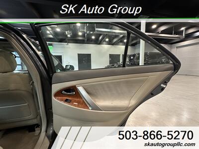 2009 Toyota Camry XLE - Photo 19 - Portland, OR 97214