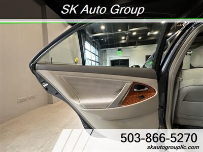 2009 Toyota Camry XLE - Photo 14 - Portland, OR 97214