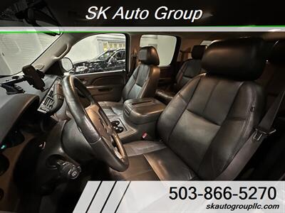2013 Chevrolet Suburban LT   - Photo 12 - Portland, OR 97214