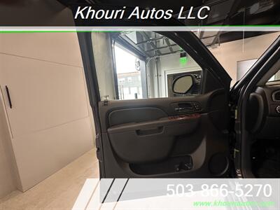 2011 Chevrolet Suburban LTZ - Photo 10 - Portland, OR 97214