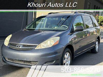 2006 Toyota Sienna LE 7 Passenger- SERVICED / 2 OWNERS!   - Photo 2 - Portland, OR 97214