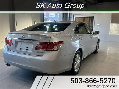 2011 Lexus ES 350   - Photo 15 - Portland, OR 97214