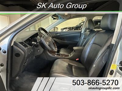 2011 Lexus ES 350   - Photo 19 - Portland, OR 97214